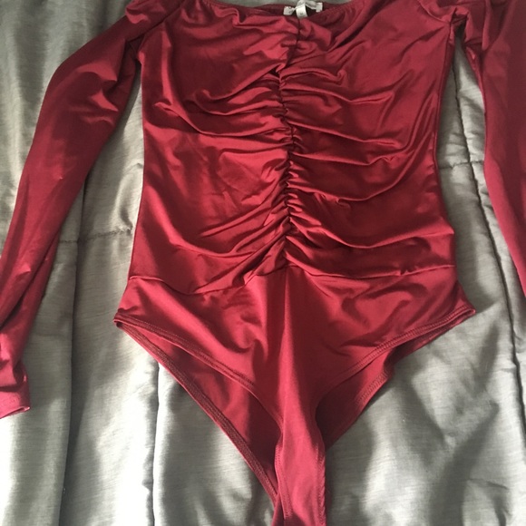 Off Shoulder Red Bodysuit - Picture 2 of 2